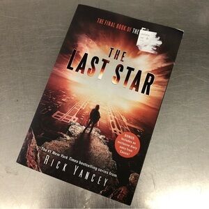 The 5th Wave: The Last Star, By: Rick Yancey, paperback book